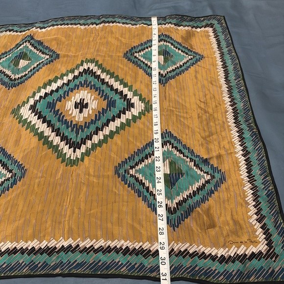 Geometric Pattern Silk Scarf - Picture 6 of 6